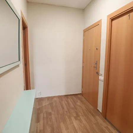 Vallparadis Apartment